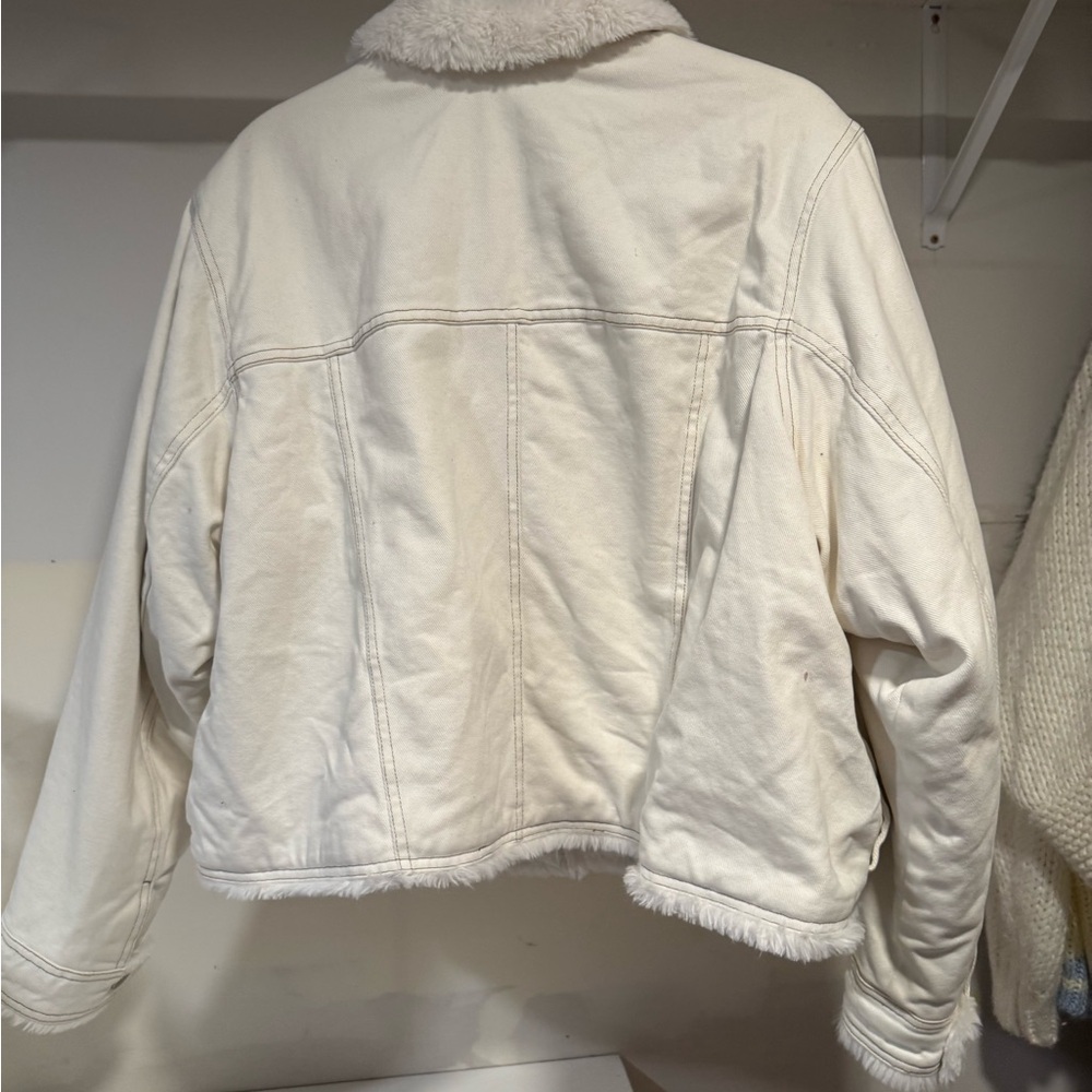 Universal Thread Off-White Jean Jacket - image 3